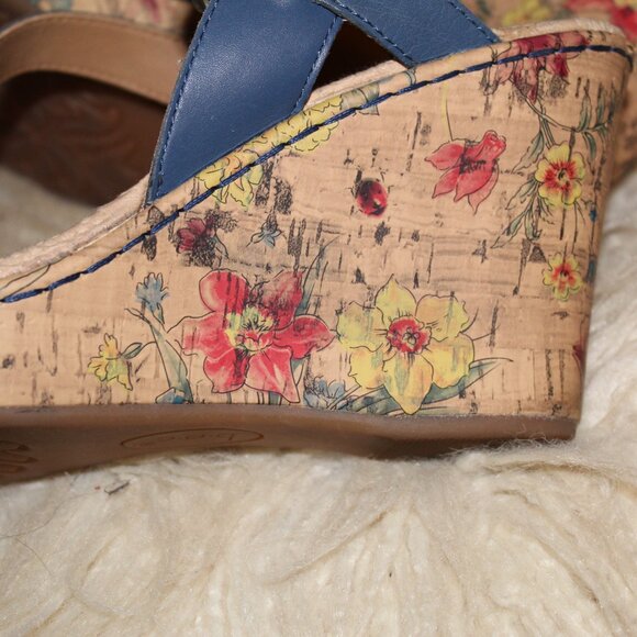 B.O.C Boise Navy Wedge Sandal - Picture 3 of 7